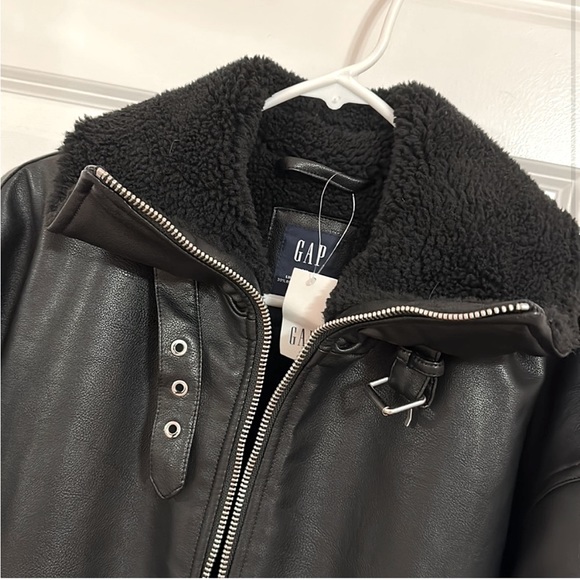 💫Aviator•NWT•GAP• Black Sherpa lined Faux Leather Jacket•Sz XL $168 Retail💫 - Picture 10 of 13
